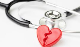 طبيب قلب روسي يحذر من خطر الموت بسبب الإجهاد الشديد
