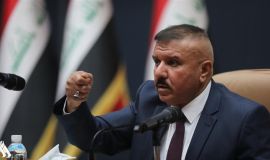 وزير الداخلية يُقيل مُديريّ سيطرات الكرخ والرصافة