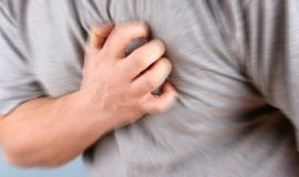 عمل يضاعف خطر إصابة الرجال بالنوبة القلبية