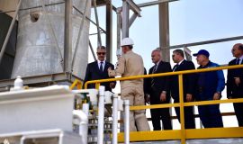 وزير النفط يفتتح مستودع الزبير/2 بعد إضافة مضخات توربينية جديدة